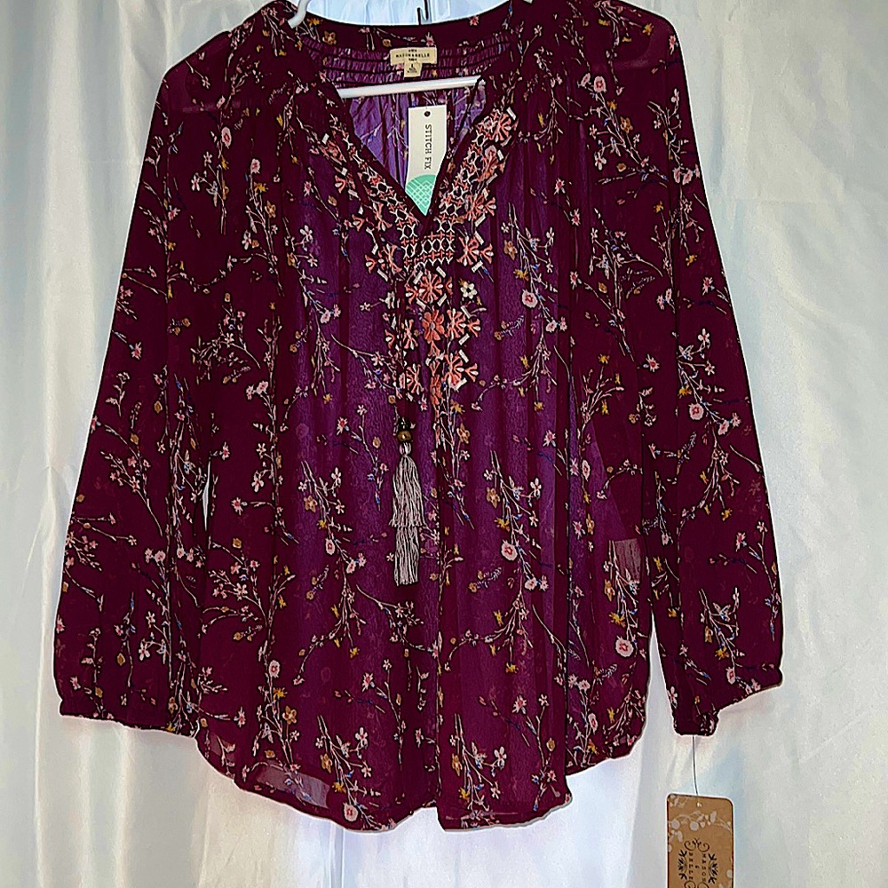 Mason &Belle , embroidered tie detail burgundy top, NWT, size L polyester